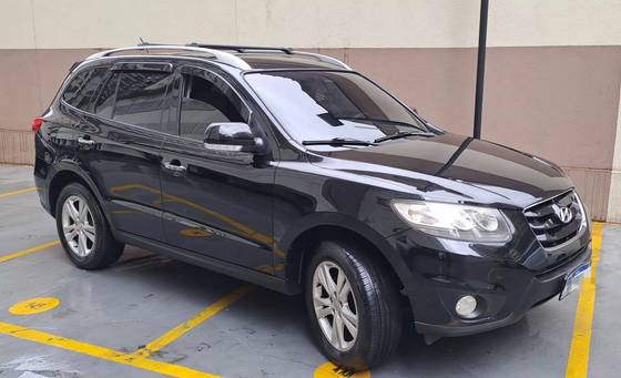 HYUNDAI SANTA FÉ 3.5 MPFI GLS V6 24V 285CV GASOLINA 4P AUTOMÁTICO HYUNDAI SANTA FÉ 3.5 MPFI GLS V6 24V 285CV GASOLINA 4P AUTOMÁTICO